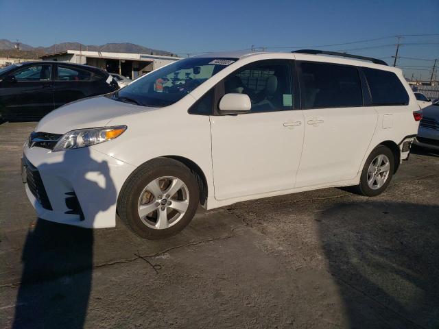 2019 Toyota Sienna LE