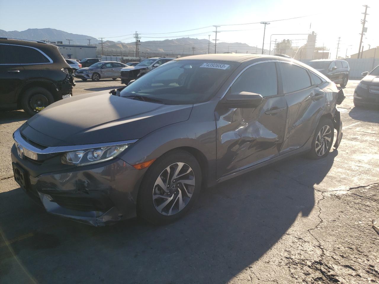 2HGFC2F76GH538808 HONDA CIVIC 2016