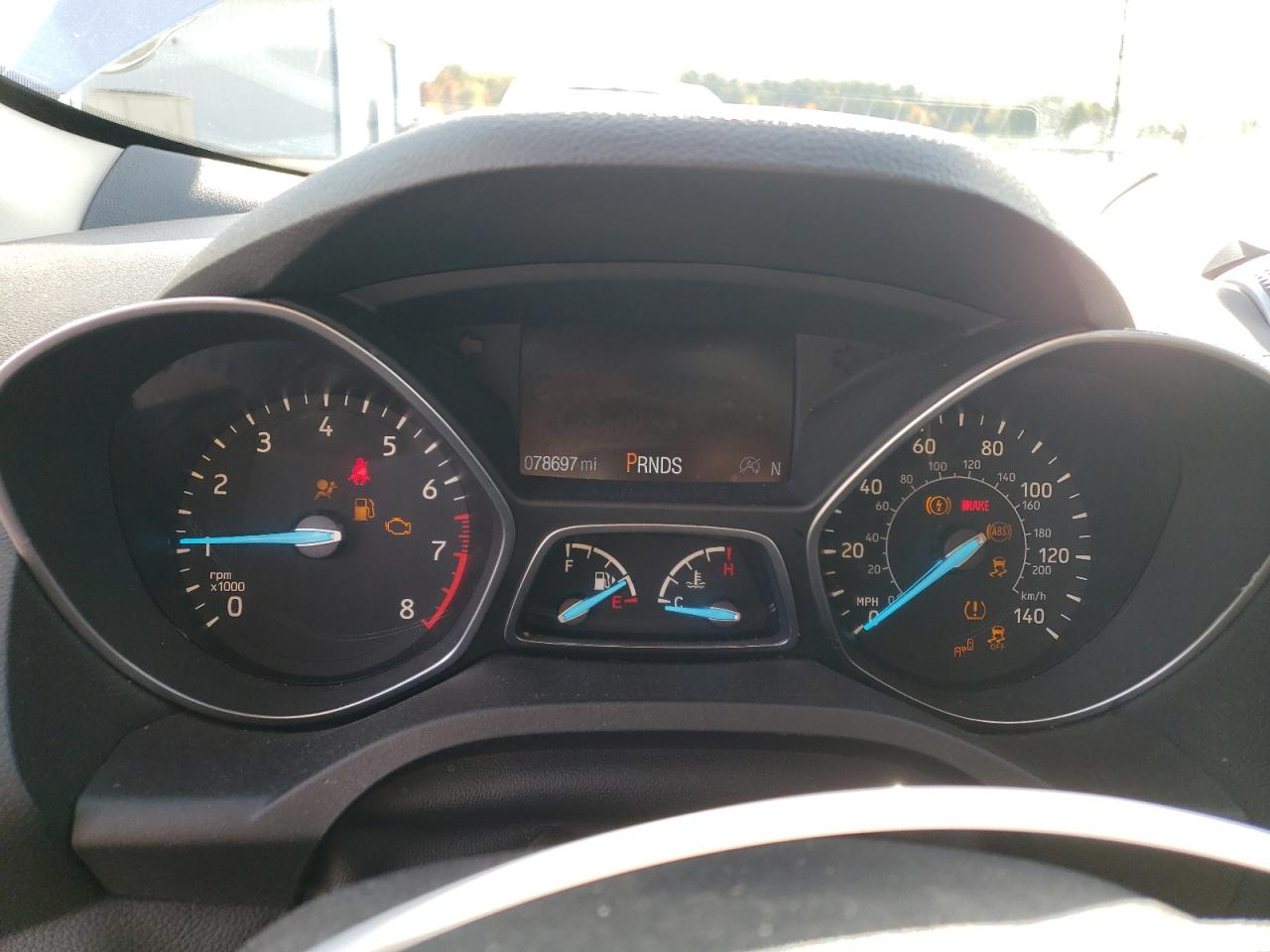 1FMCU0GD1HUB38897 FORD ESCAPE 2017
