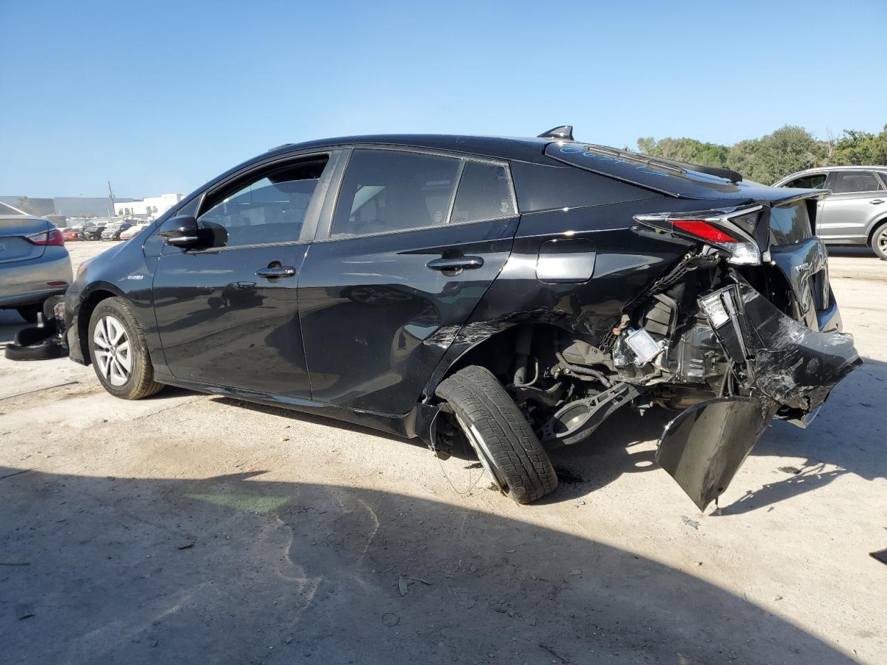JTDKARFU0J3063443 TOYOTA PRIUS 2018