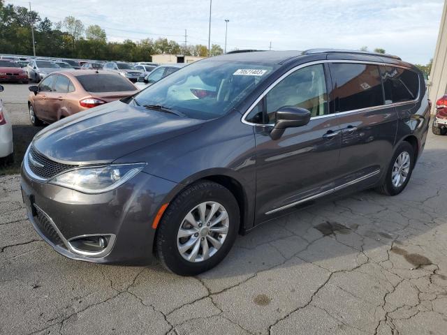 CHRYSLER-PACIFICA-2C4RC1EGXJR145208