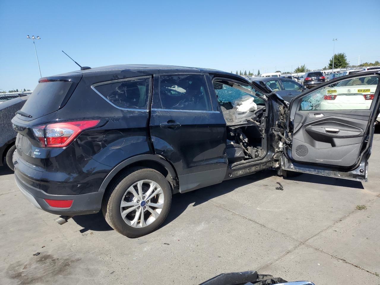 1FMCU9GD7HUC83589 FORD ESCAPE 2017