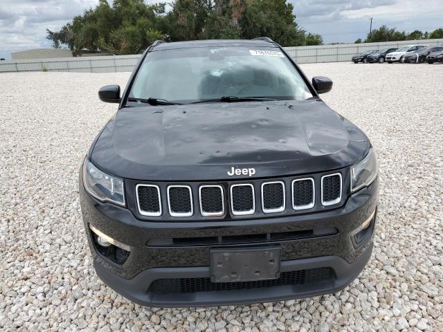 3C4NJCBB9KT692509 Jeep Compass Latitude