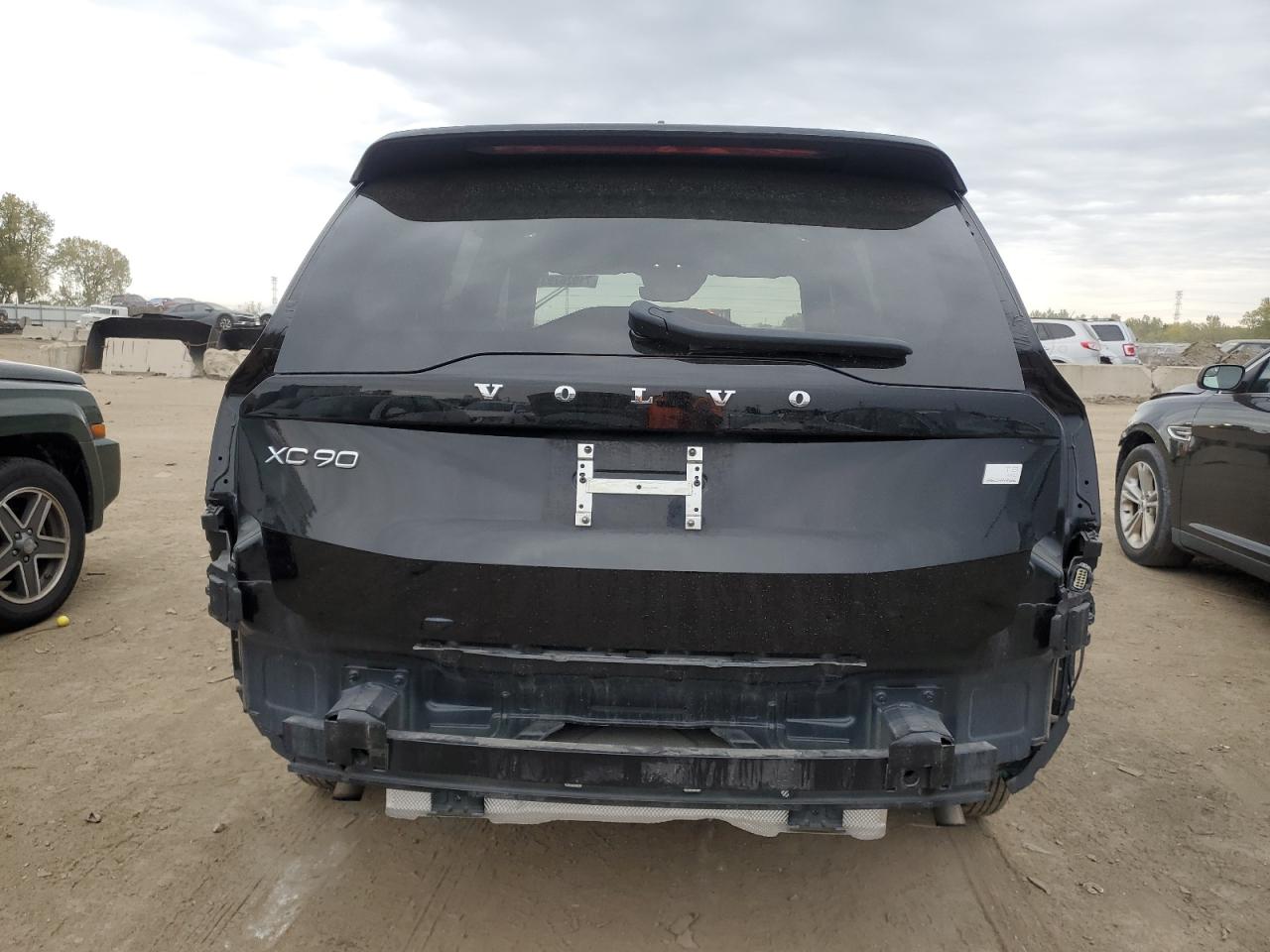 YV4BR0CL5N1790205 VOLVO XC90 T8 RE 2022