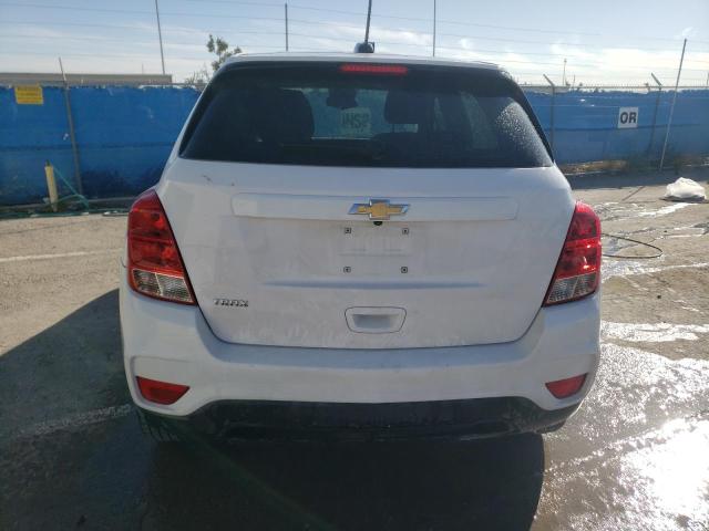 LSGCJKSB2KY011871 Chevrolet Trax LS 6