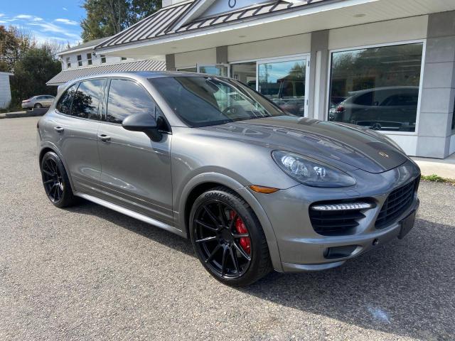 2013 Porsche Cayenne GTS