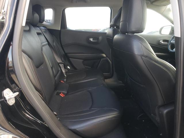 3C4NJDBB9JT143722 Jeep Compass Latitude
