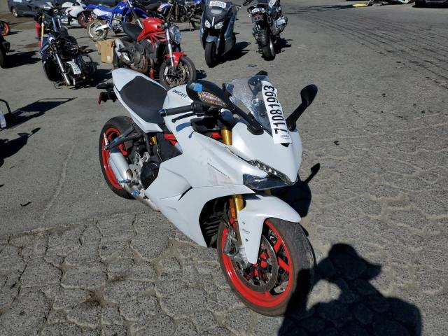 2017 DUCATI SUPERSPORT - ZDMVABDS6HB003001