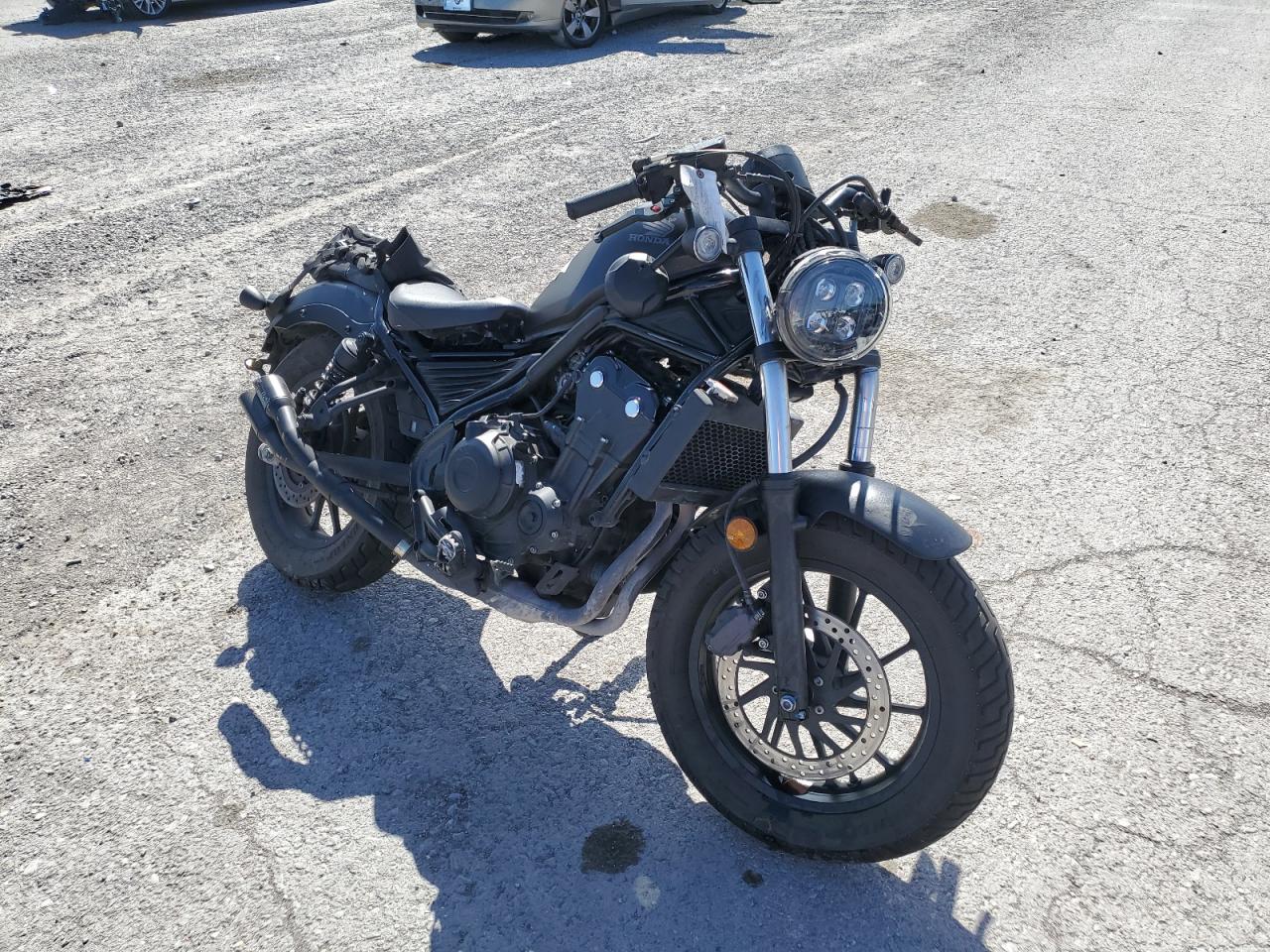MLHPC5601M5400021 HONDA CM CYCLE 2021
