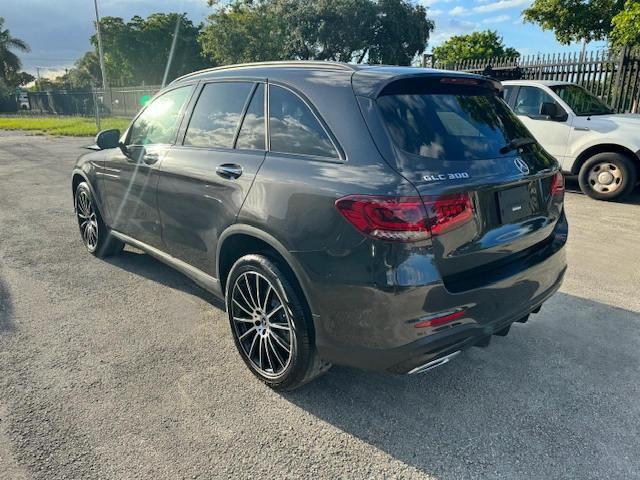 W1N0G8DB2NV329226 Mercedes-Benz GLC 300