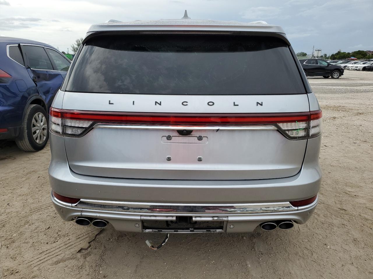 5LM5J9XC7LGL04762 Lincoln Aviator BL 6