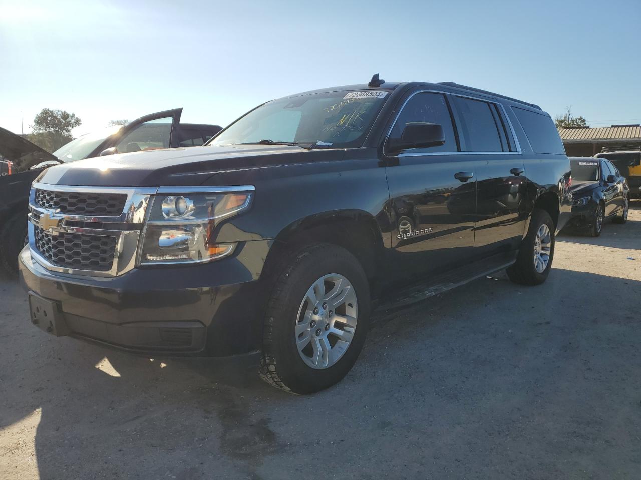 1GNSKHKC7KR382803 2019 Chevrolet Suburban K1500 Lt