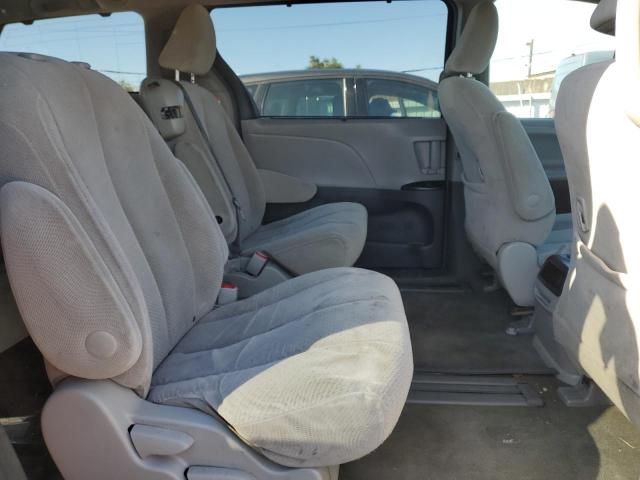 2016 TOYOTA SIENNA LE - 5TDKK3DC6GS702100