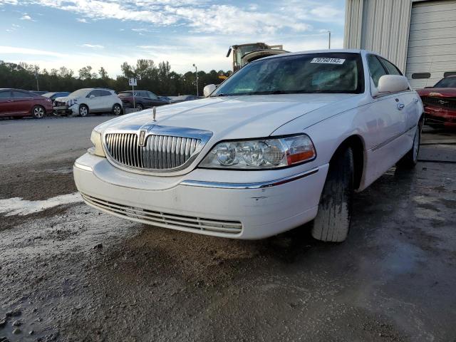 2007 Lincoln Town Car Signature