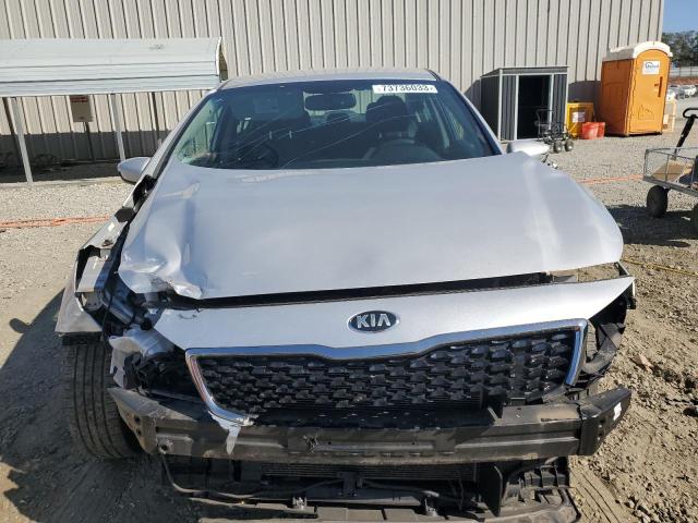 KIA FORTE 2017 Сріблястий