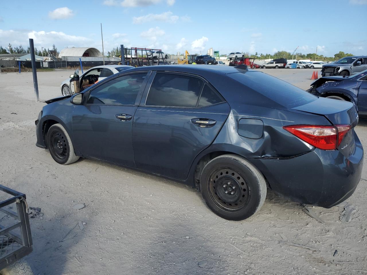 2T1BURHE0JC019978 TOYOTA COROLLA 2018