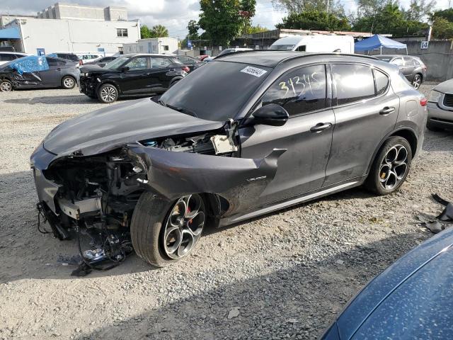 2022 Alfa Romeo Stelvio Ti