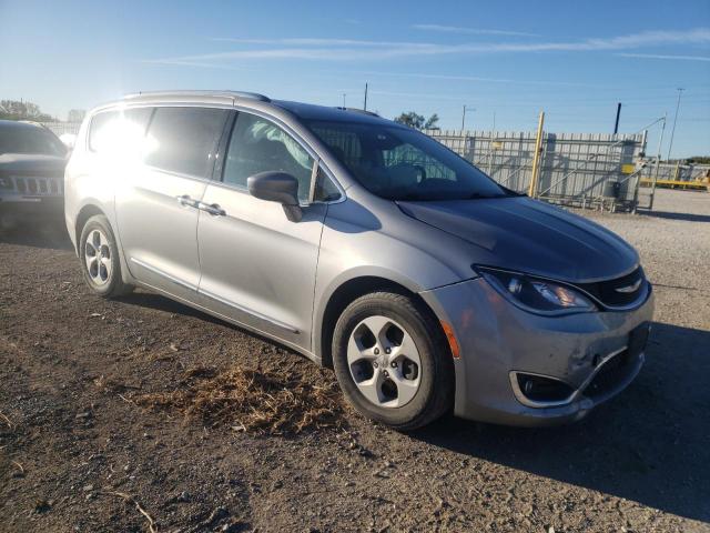 2C4RC1EG7HR594212 2017 CHRYSLER PACIFICA, photo no. 4