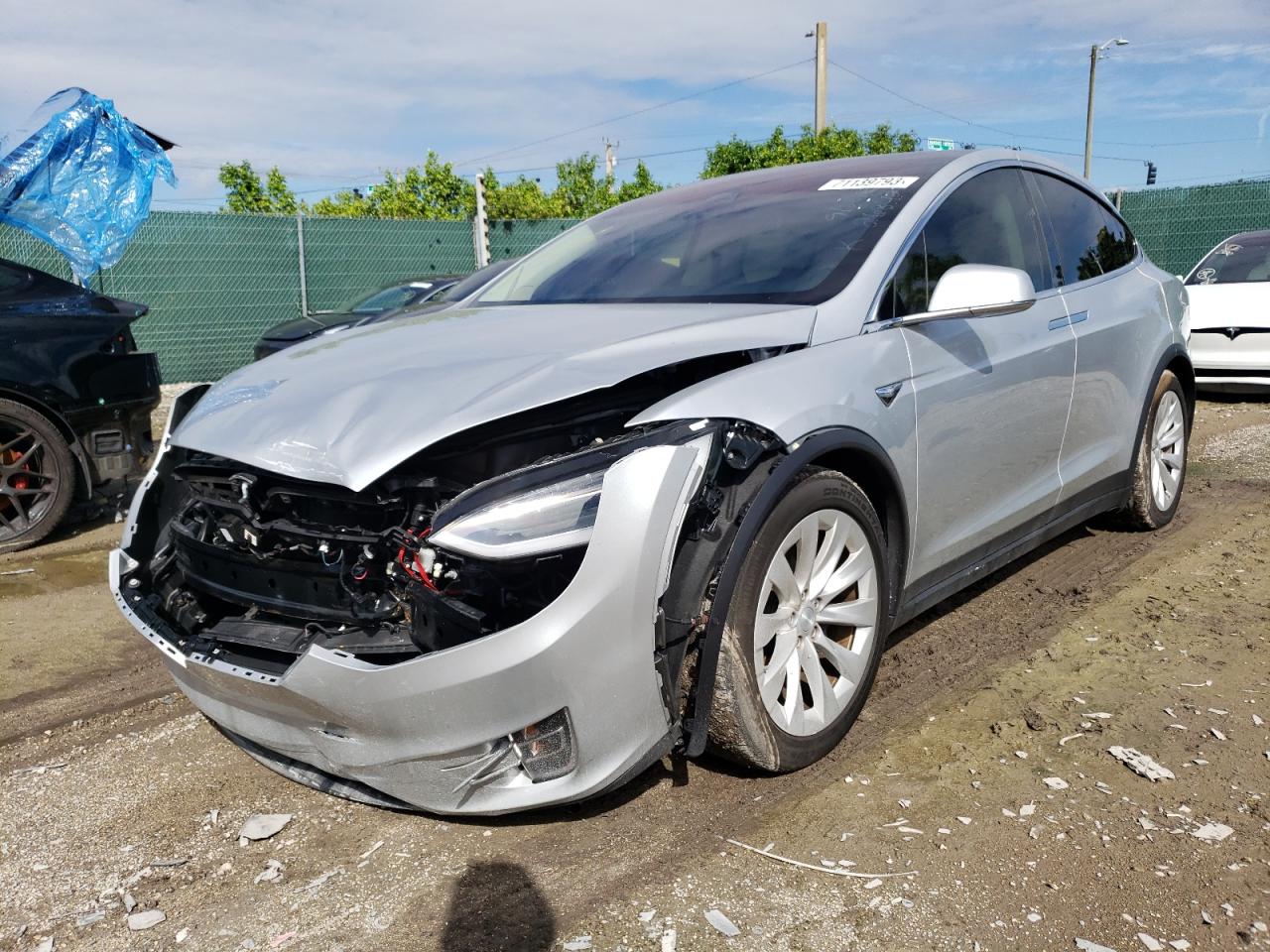 5YJXCDE20JF102506 TESLA MODEL X 2018