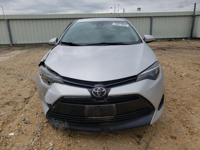  TOYOTA COROLLA 2017 Сріблястий