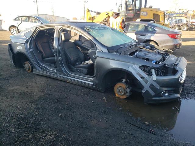 3FA6P0T97GR209218 Ford FUSION SE