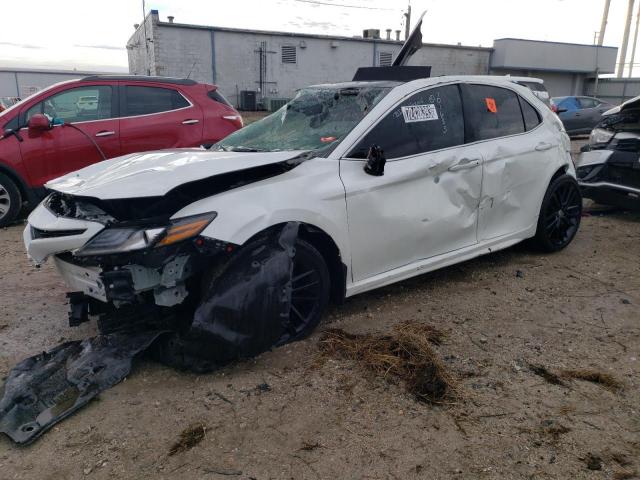Lot #2404619299 2023 TOYOTA CAMRY XSE salvage car
