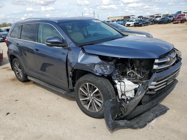 5TDJZRFH1KS964697 Toyota Highlander Se