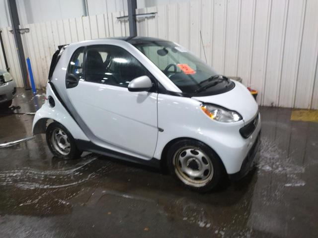 VIN WMEEJ3BA0DK699023 2013 Smart Fortwo, Pure no.4