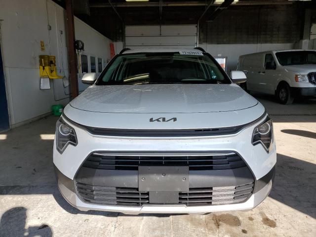 KNDCS3LF3P5065141 KIA NIRO EX