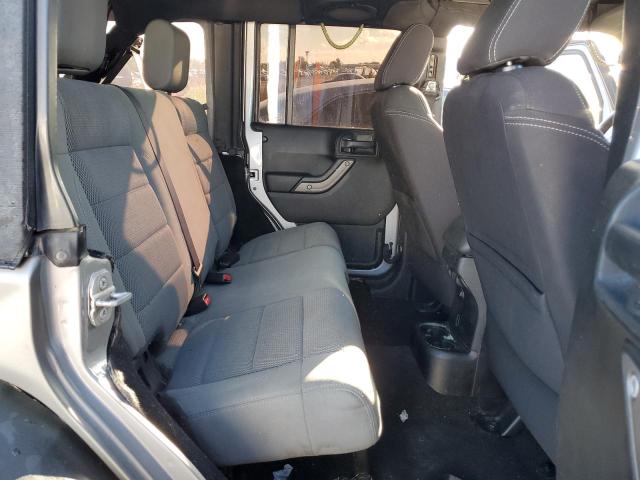 1C4BJWDG2EL156160 Jeep Wrangler Unlimited Sport