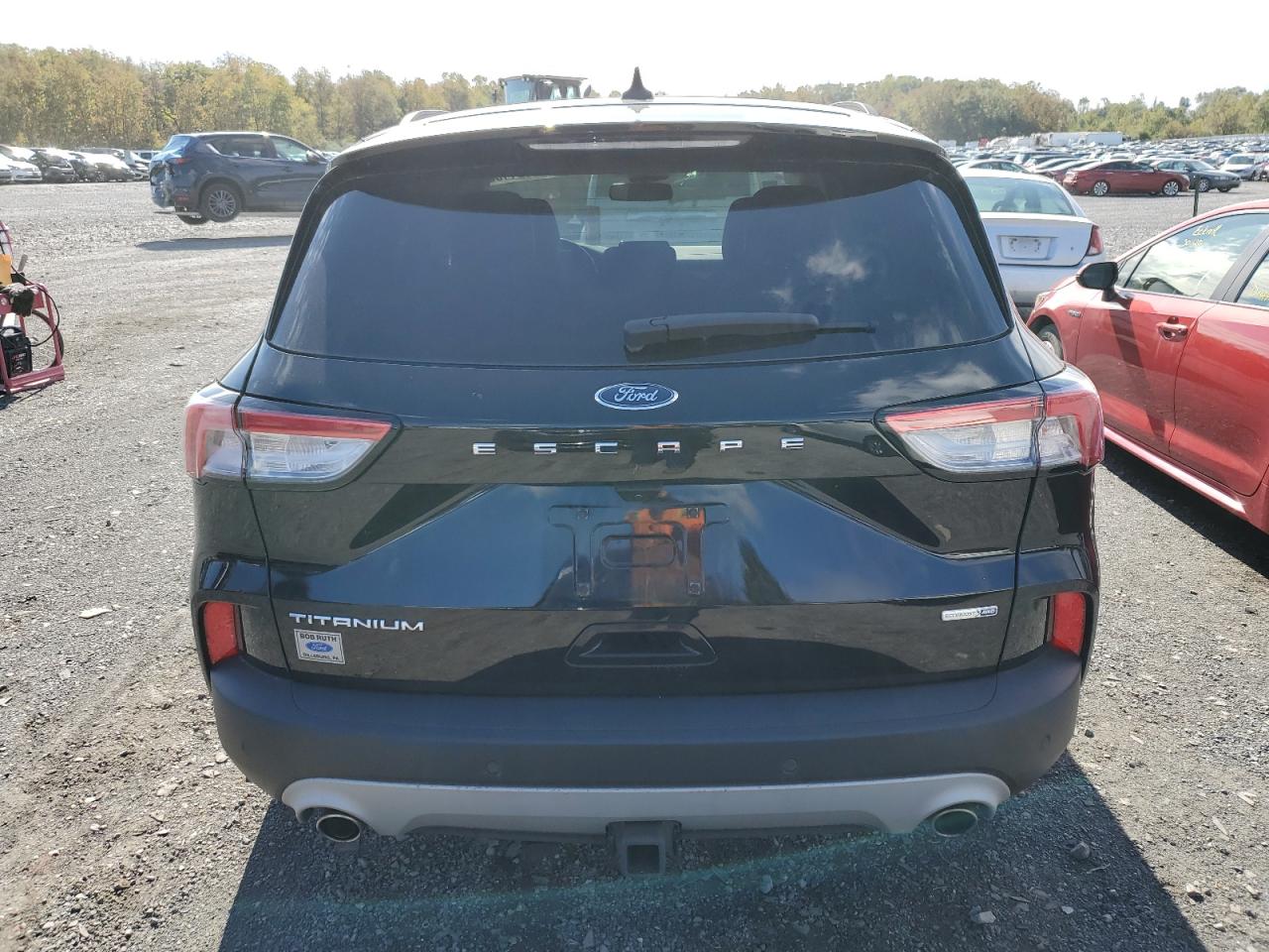 1FMCU9J9XLUB17208 FORD ESCAPE 2020