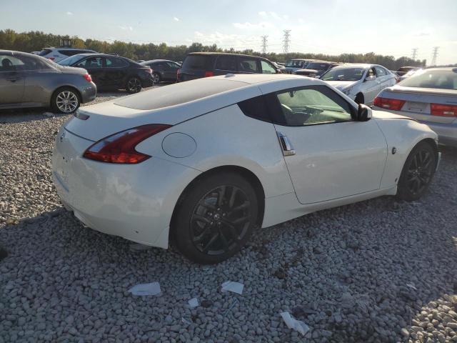 Купе NISSAN 370Z 2016 Білий