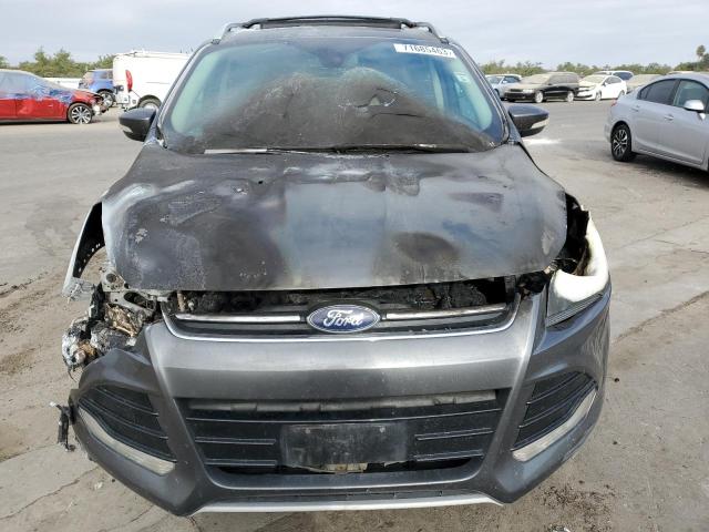 1FMCU0JX3GUB72888 Ford Escape Titanium
