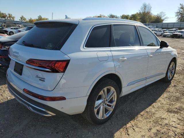  AUDI Q7 2022 Белый