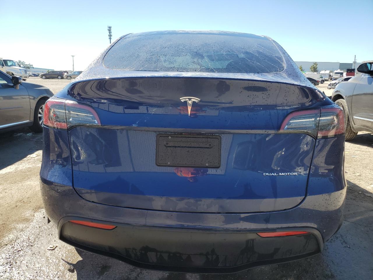 7SAYGAEE3PF695453 Tesla Model Y  6