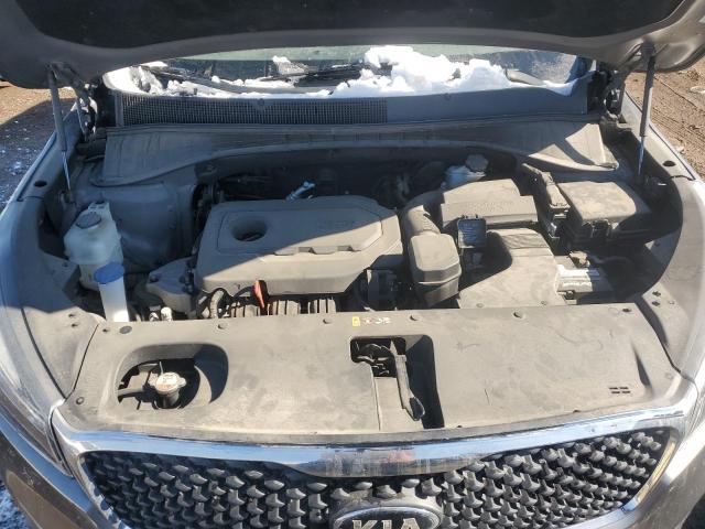 5XYPGDA31GG136457 KIA SORENTO LX