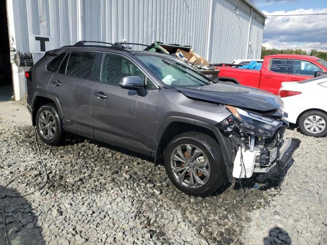 4T3B6RFV9NU091979 | 2022 TOYOTA RAV4 XLE P