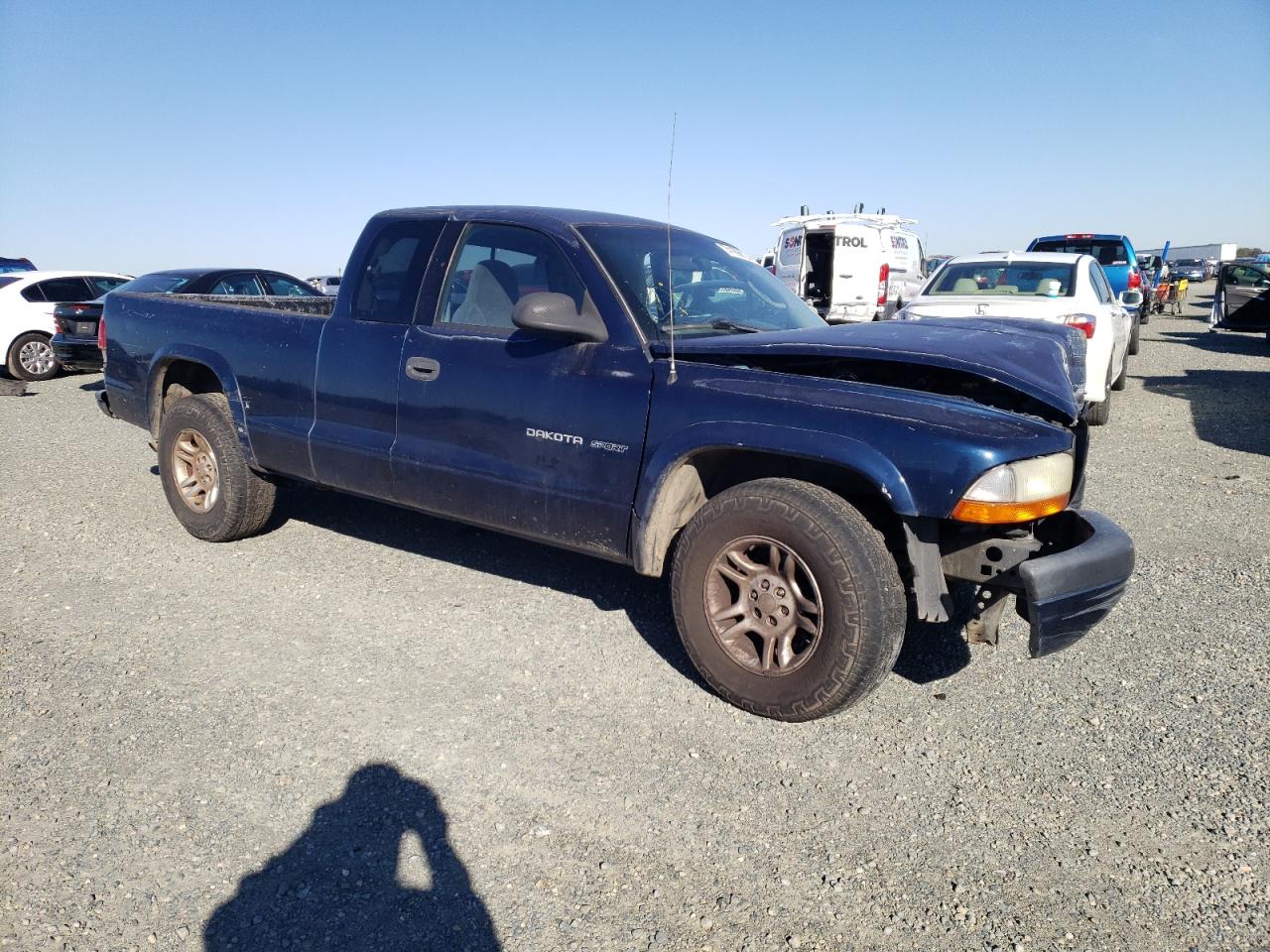 1B7GL32X22S712857 2002 Dodge Dakota Sport