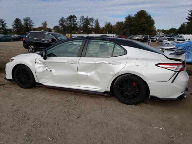 TOYOTA CAMRY 2020 Білий