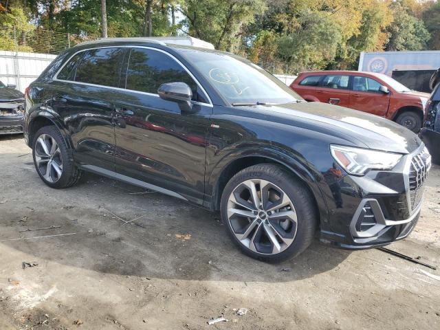  AUDI Q3 2019 Чорний