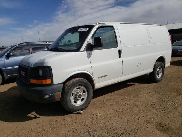 2004 GMC Savana Cargo Van 