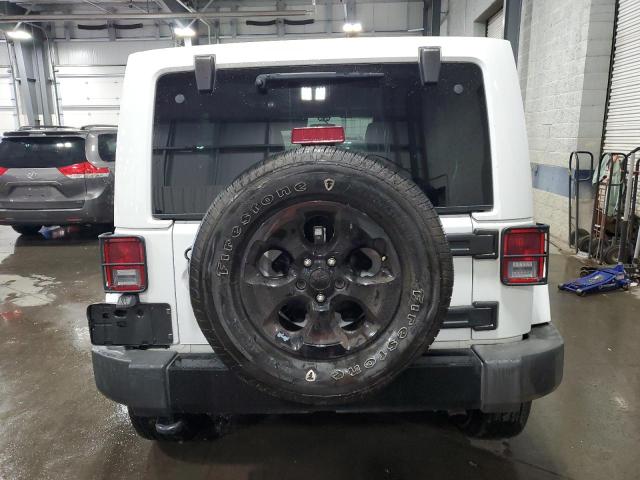 1C4BJWEG5FL725521 Jeep Wrangler Unlimited Sahara