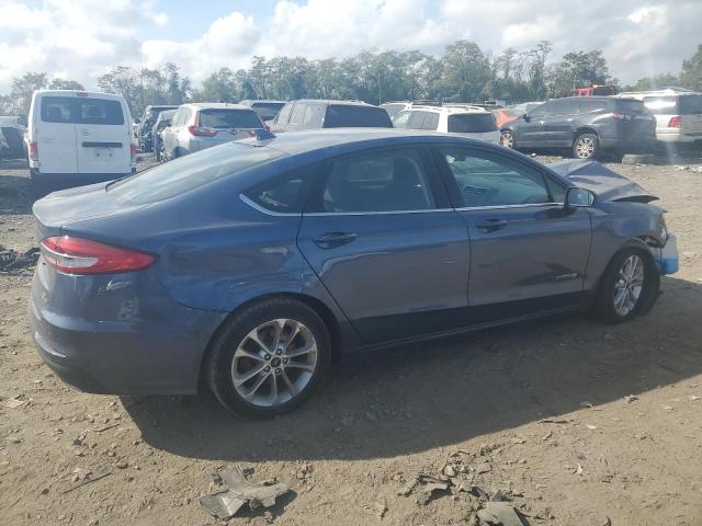 3FA6P0LU0KR121754 Ford Fusion SE 3