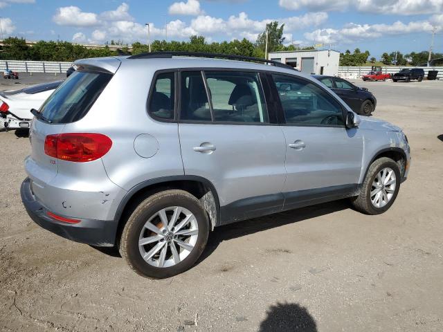 WVGAV7AX3HK047612 | 2017 VOLKSWAGEN TIGUAN S