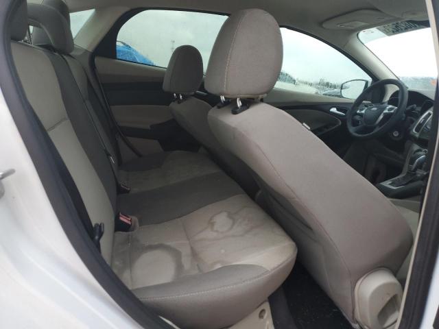 1FADP3F24EL426373 Ford FOCUS SE