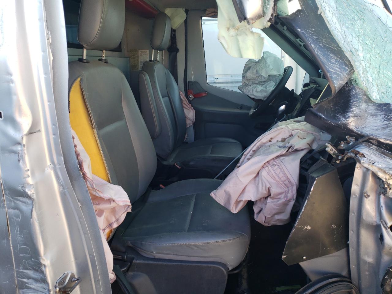 1fdrs6pm7hka36180 1FDRS6PM7HKA36180 2017 Ford Transit T-350 Hd
