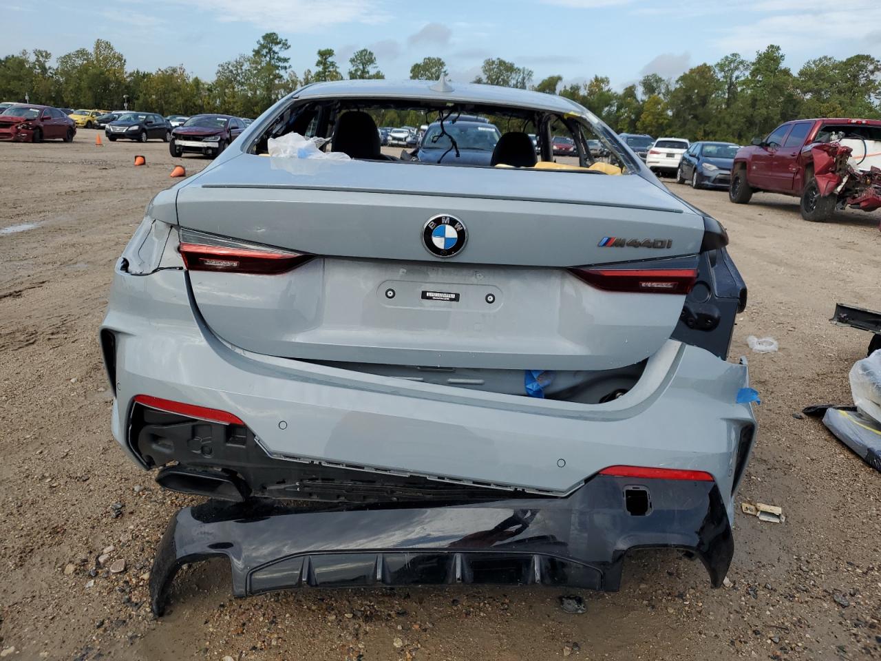 WBA83AP08NCJ02199 2022 BMW M440I