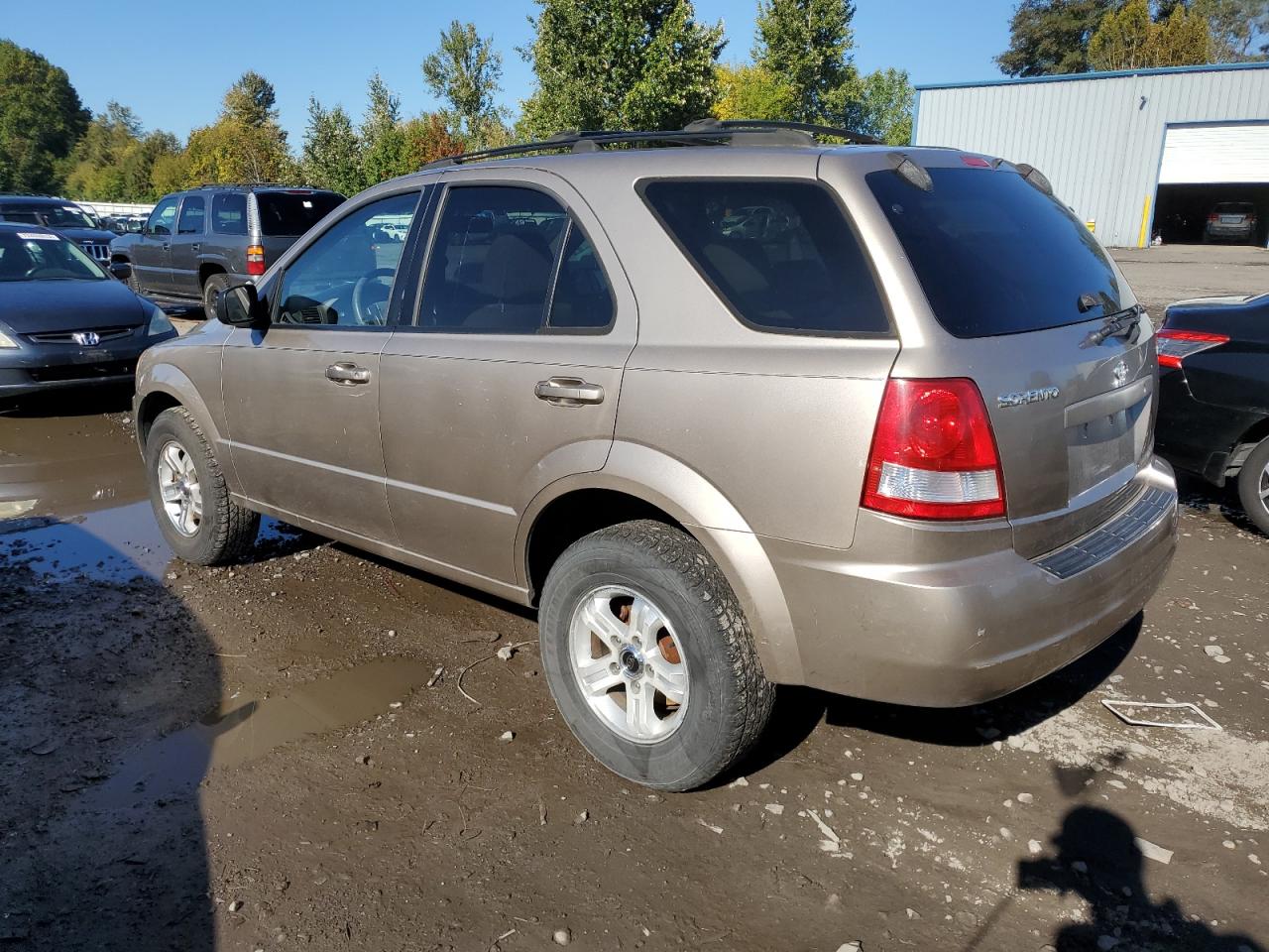 KNDJD733045249205 2004 Kia Sorento Ex