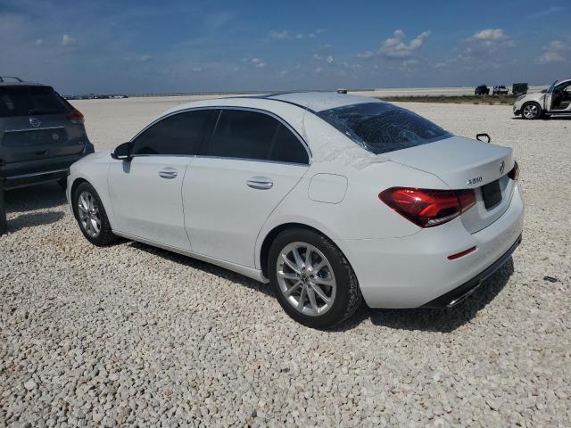 WDD3G4EB9LW041597 Mercedes-Benz A 220