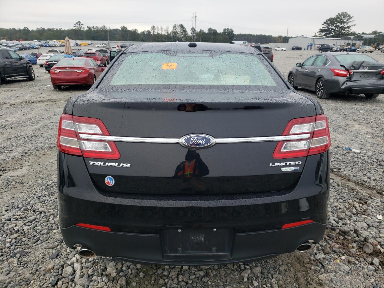 2018 FORD TAURUS LIM 3.5L  6(VIN: 1FAHP2J81JG134951